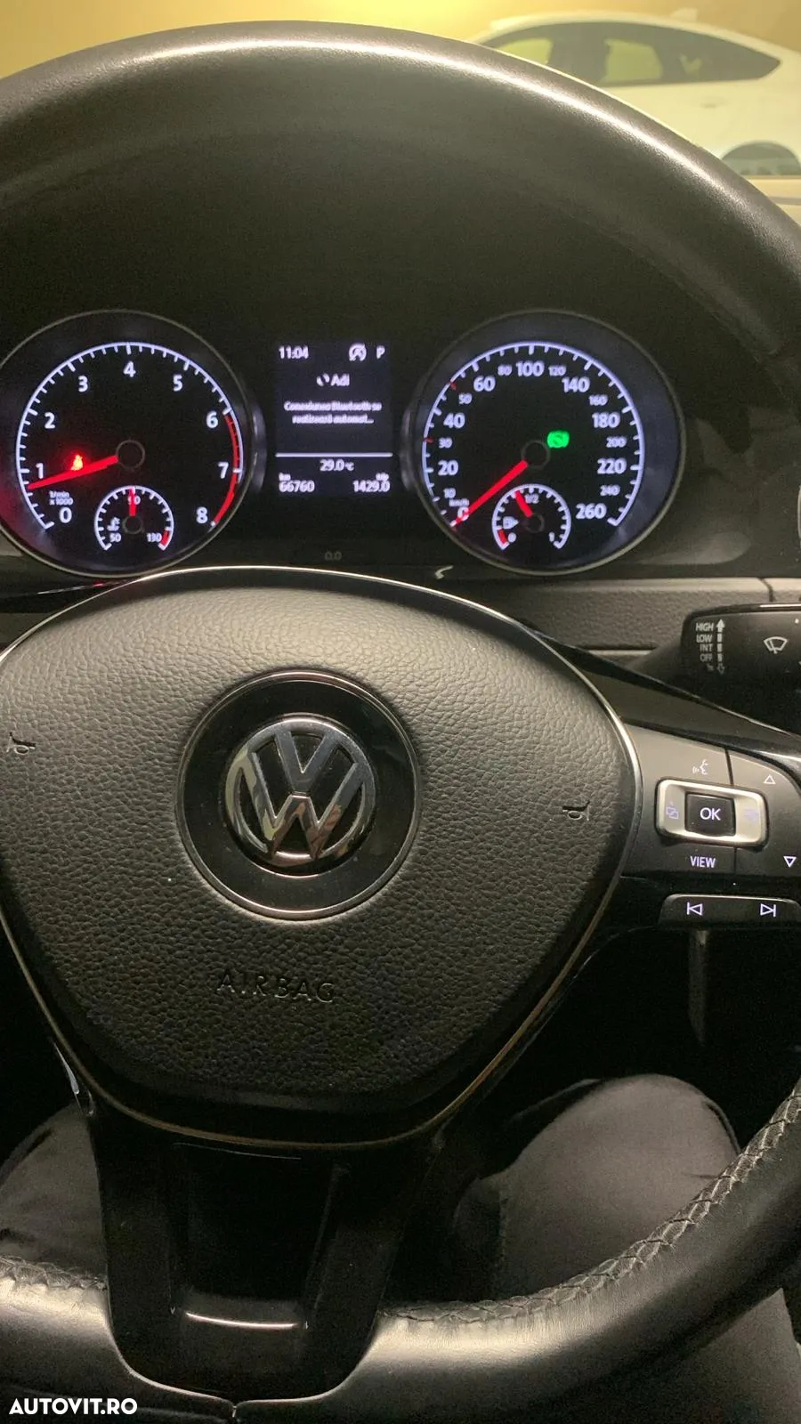 Volkswagen Golf - 4