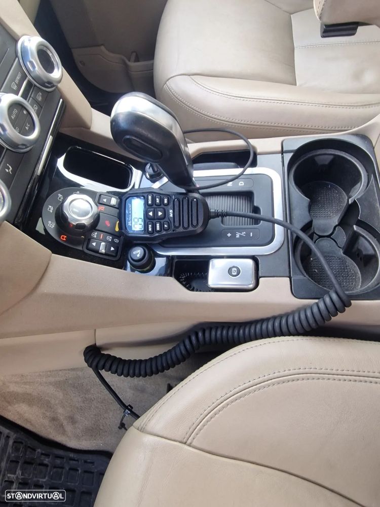 Land Rover Discovery 3.0 TD V6 Aut. HSE - 32