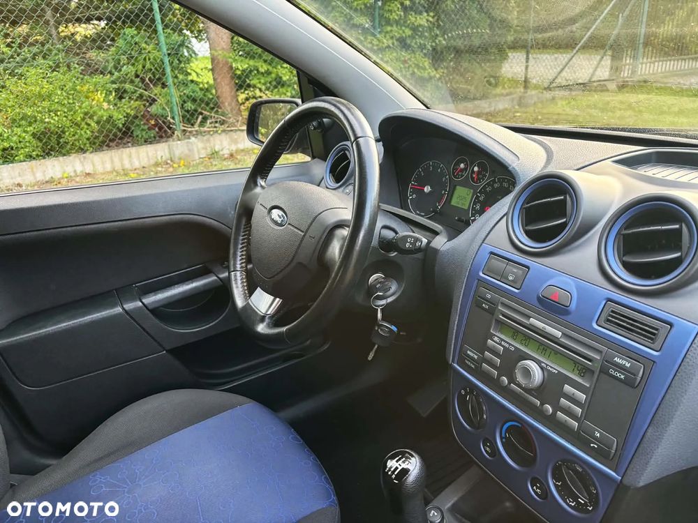 Ford Fiesta 1.3 Fun - 28
