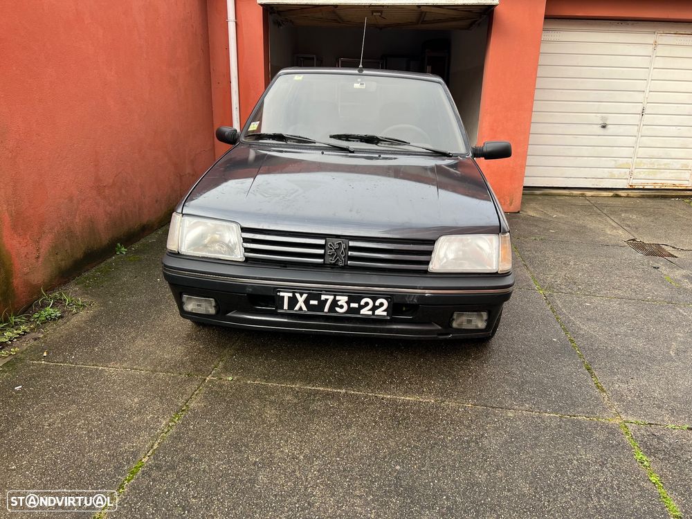 Peugeot 205 1.1 XR - 1