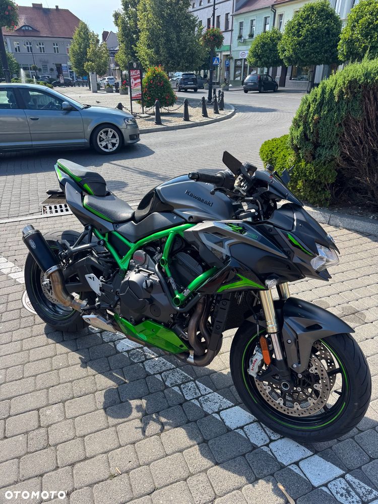 Kawasaki H2 - 1