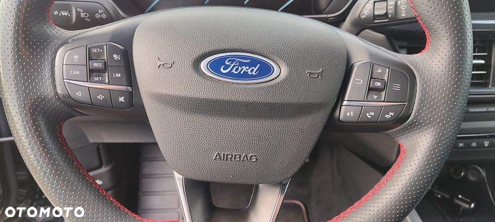 Ford Focus SW 1.5 EcoBlue S&S ST-LINE X - 25