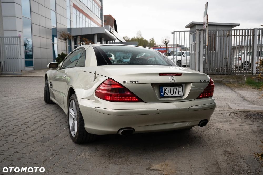 Mercedes-Benz SL - 8