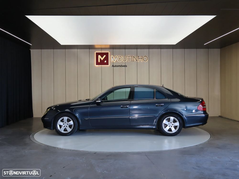 Mercedes-Benz E 220 CDi Avantgarde Aut. - 3