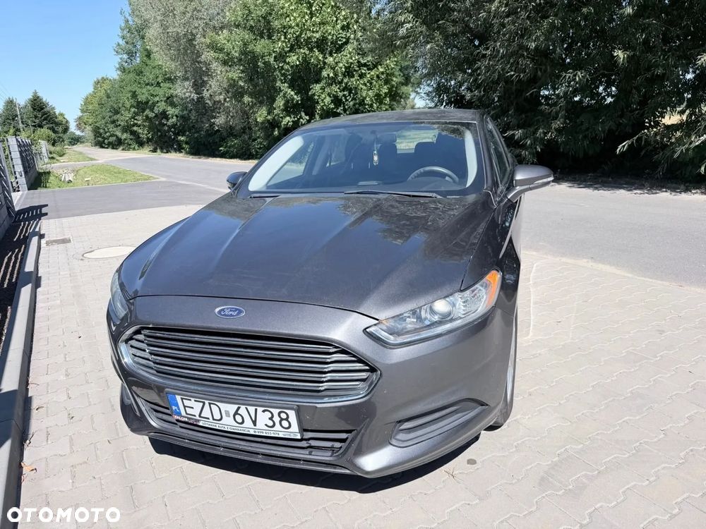 Ford Fusion - 1