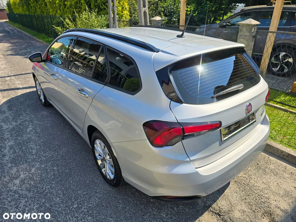Fiat Tipo 1.4 T-Jet Lounge - 9