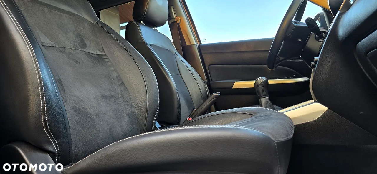 Suzuki Vitara 1.6 Premium 2WD - 17