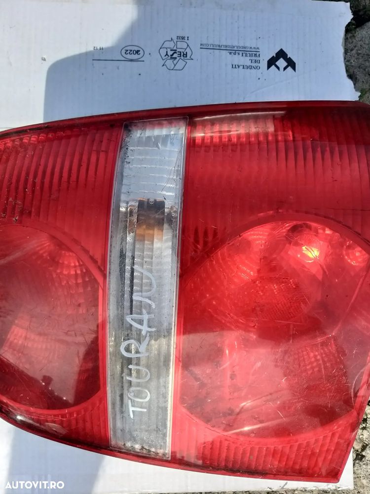 Stop Stanga pentru Volkswagen Touran an 2003-2008 - 1
