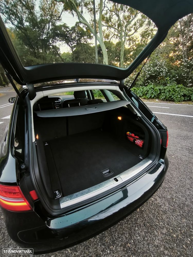 Audi A4 Avant 2.0 TDI ultra S tronic - 10