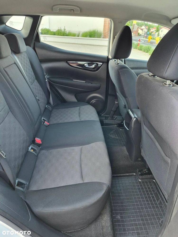 Nissan Qashqai - 15