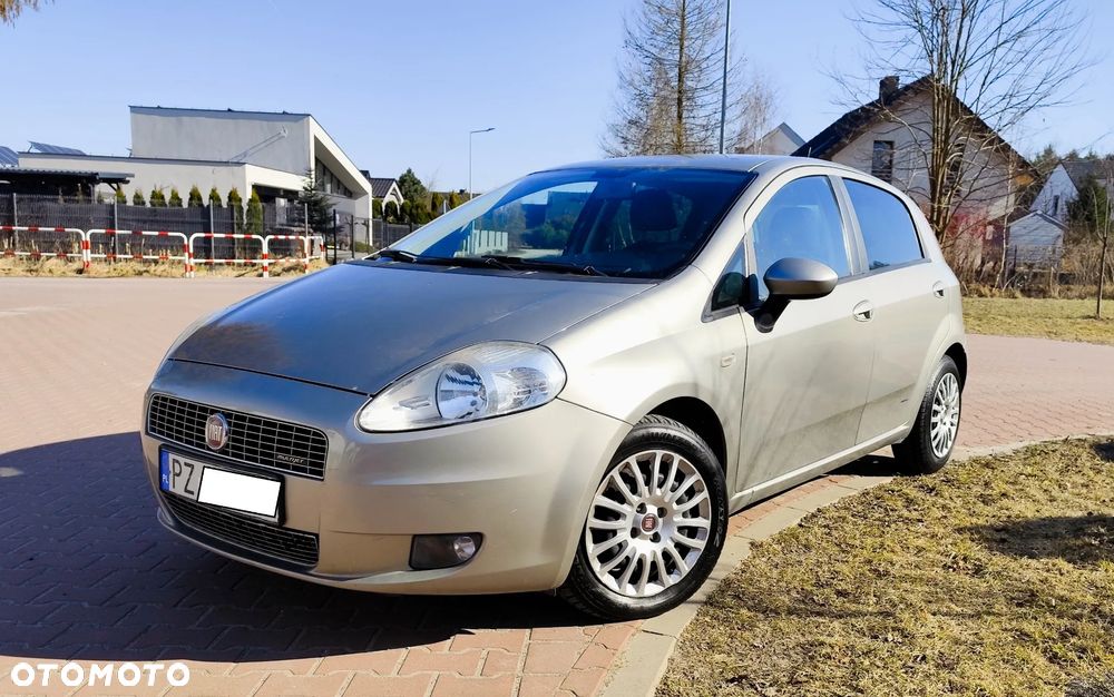 Fiat Grande Punto - 1
