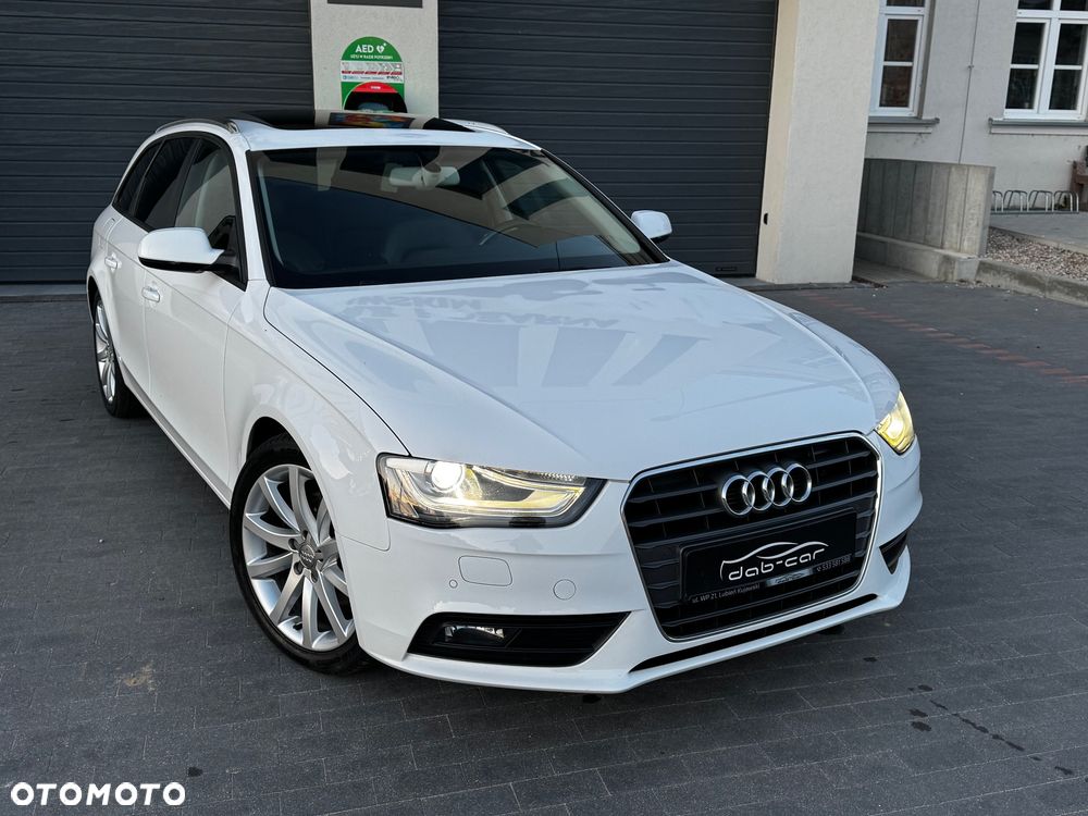 Audi A4 Avant 2.0 TDI DPF clean diesel multitronic Ambiente - 17