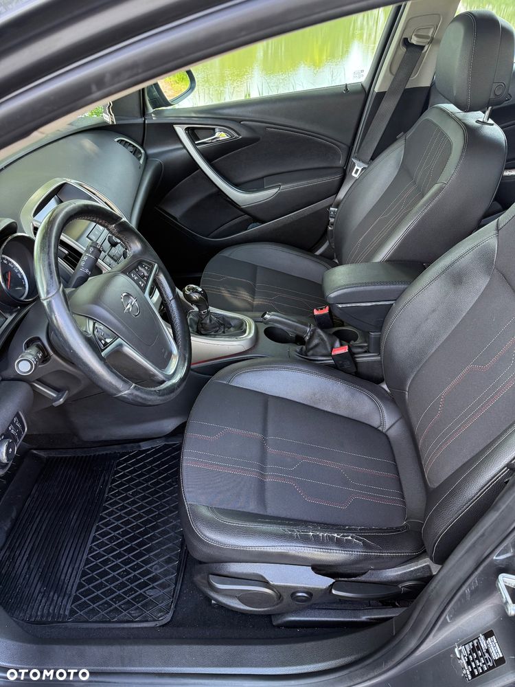 Opel Astra 1.6 Cosmo - 21