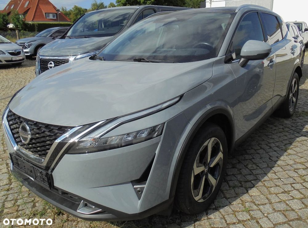 Nissan Qashqai 1.3 DIG-T MHEV Tekna - 2