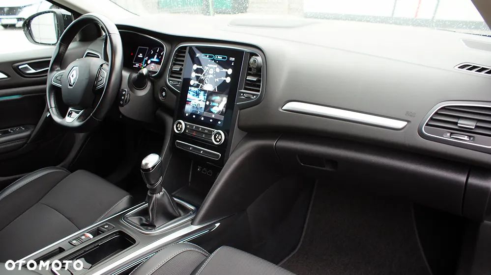 Renault Megane 1.5 Blue dCi Intens - 16