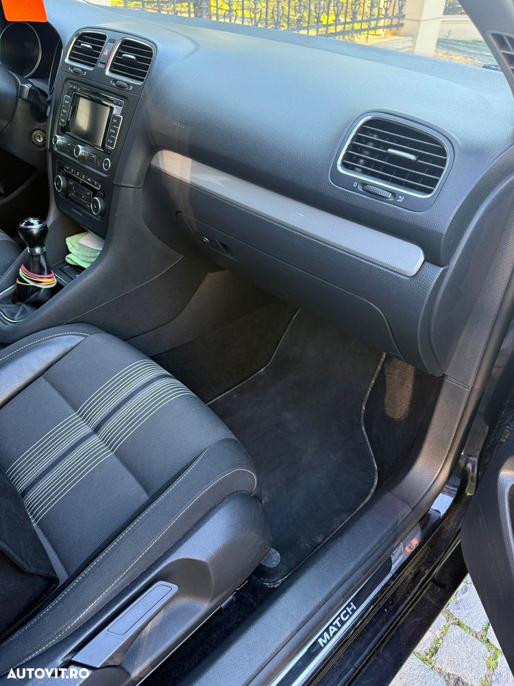 Volkswagen Golf 1.6 TDI DPF BlueMotion Technology MATCH - 34