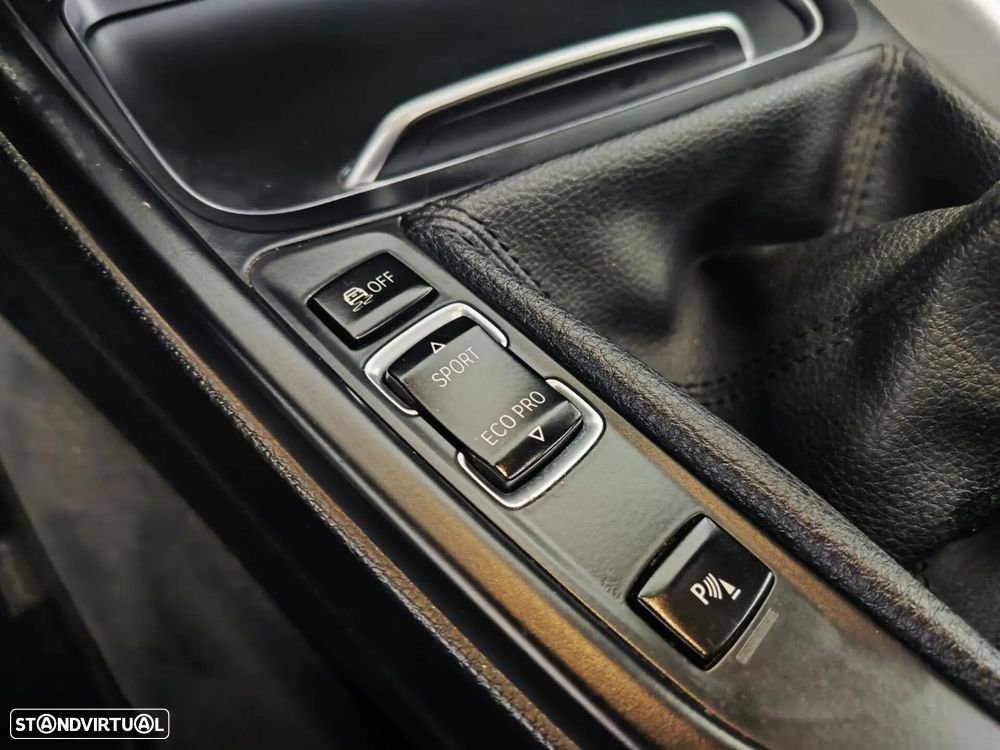 BMW 420 d Line Sport - 35