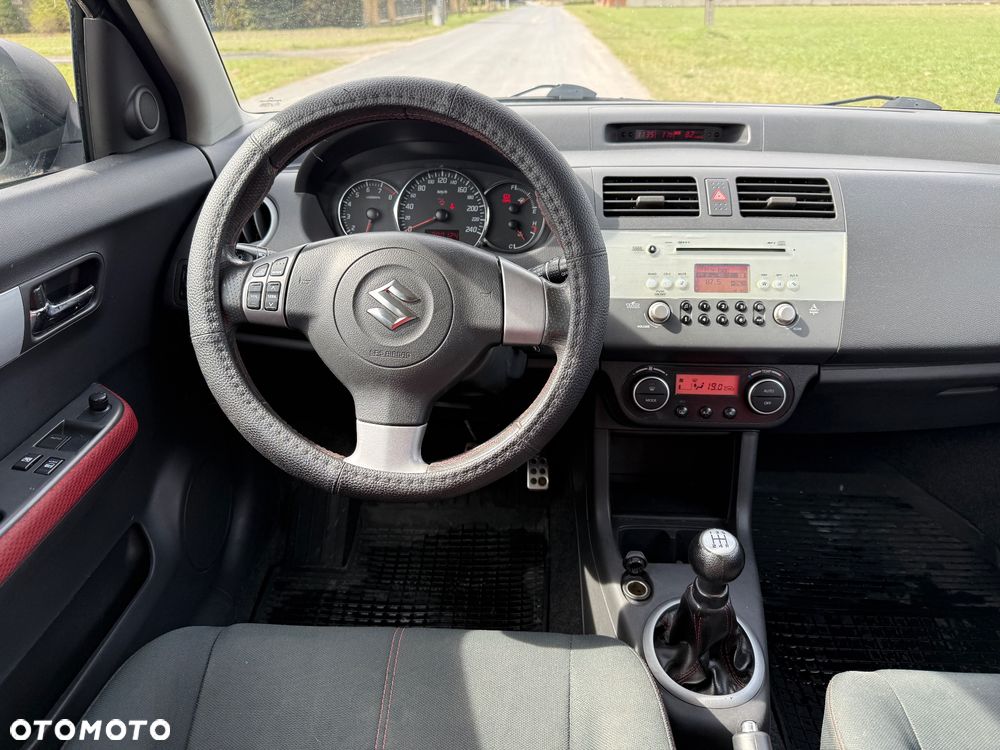 Suzuki Swift 1.6 Sport - 13