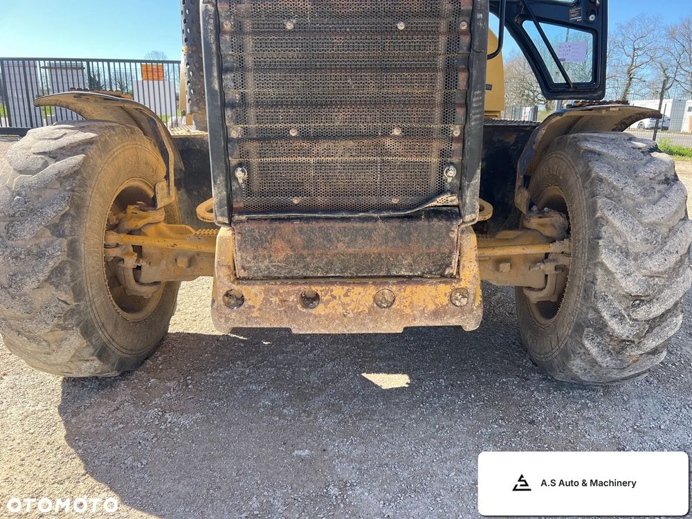 Caterpillar 432F2 - 15