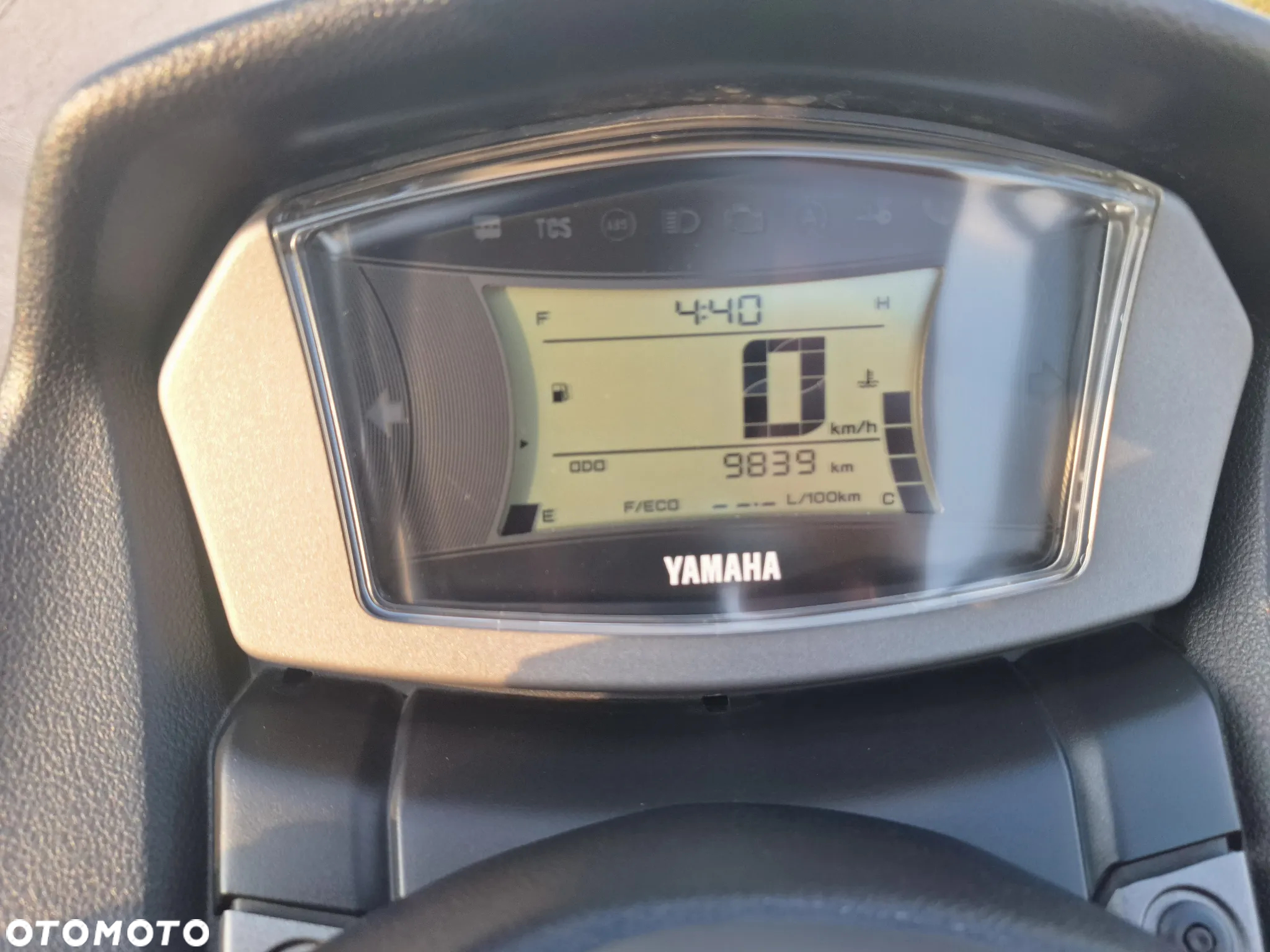 Yamaha NMAX - 8