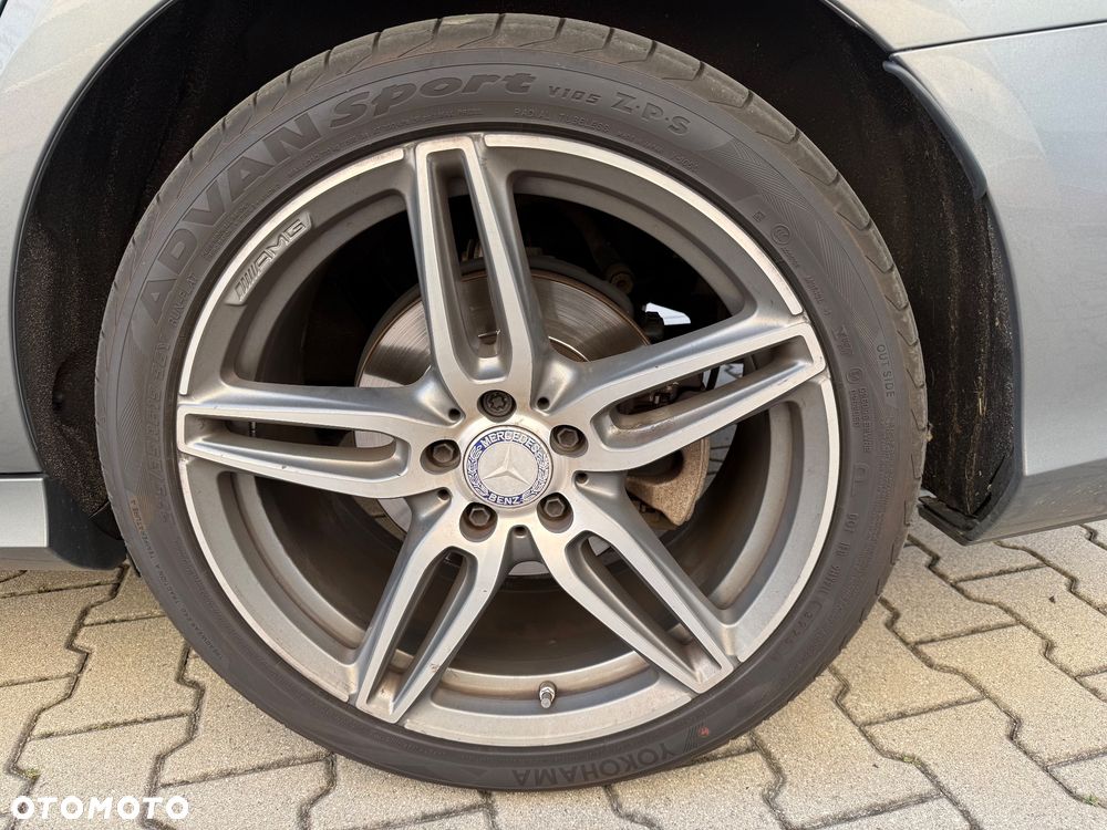 Mercedes-Benz Klasa E 220 d 9G-TRONIC - 5