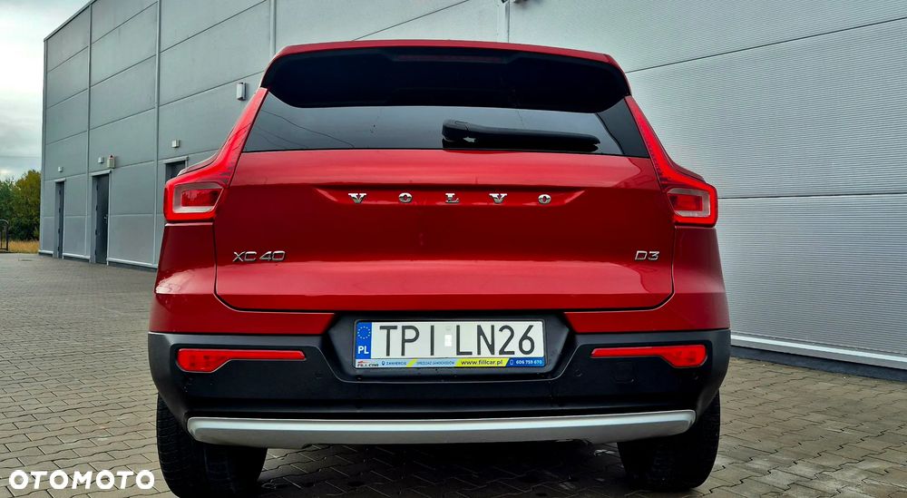 Volvo XC 40 D3 SCR Momentum Core - 27