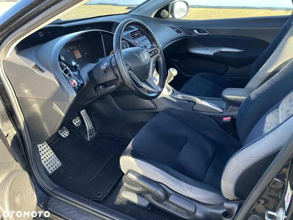 Honda Civic 1.8 Sport - 6