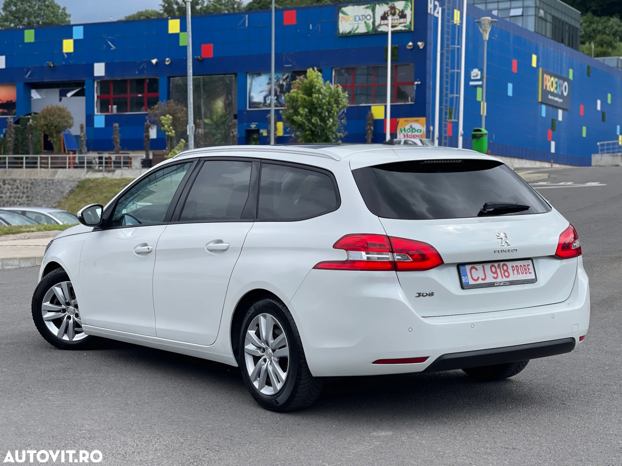 Peugeot 308 SW BlueHDi 120 Stop & Start Business-Line - 4