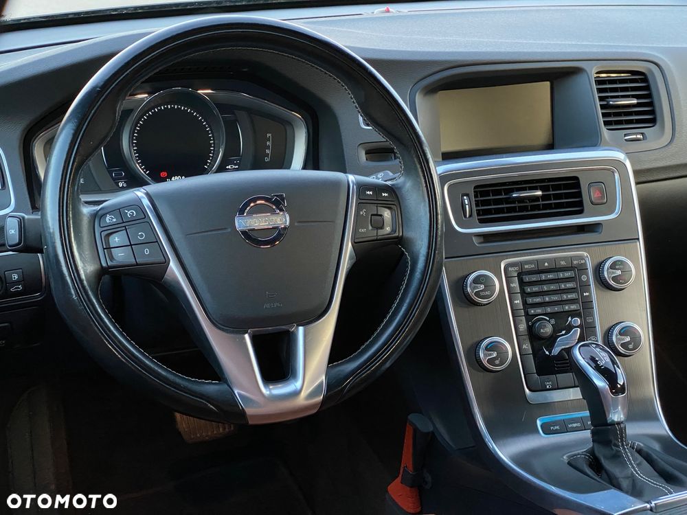 Volvo V60 - 14