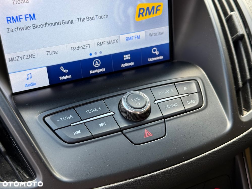 Ford Kuga 2.0 TDCi FWD Titanium Plus - 32