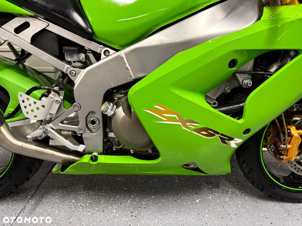 Kawasaki Ninja - 6