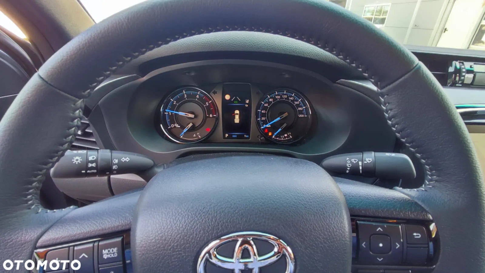 Toyota Hilux 2.8 D-4D Double Cab Invincible 4x4 - 21