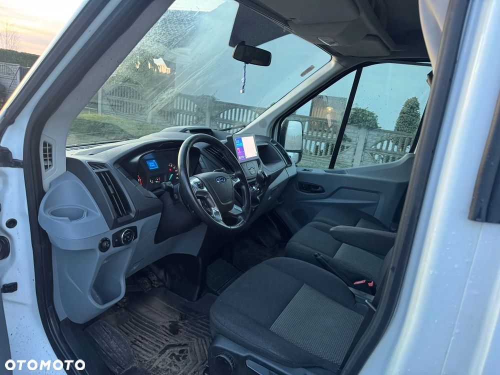 Ford Transit - 5