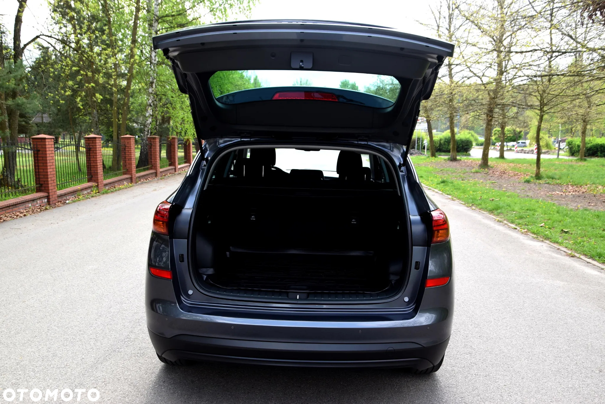 Hyundai Tucson 1.6 GDi Comfort 2WD - 12