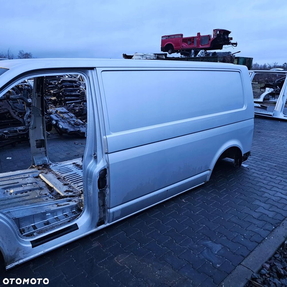 VW T5 T5 LIFT LONG lewy bok błotnik poszycie - 1