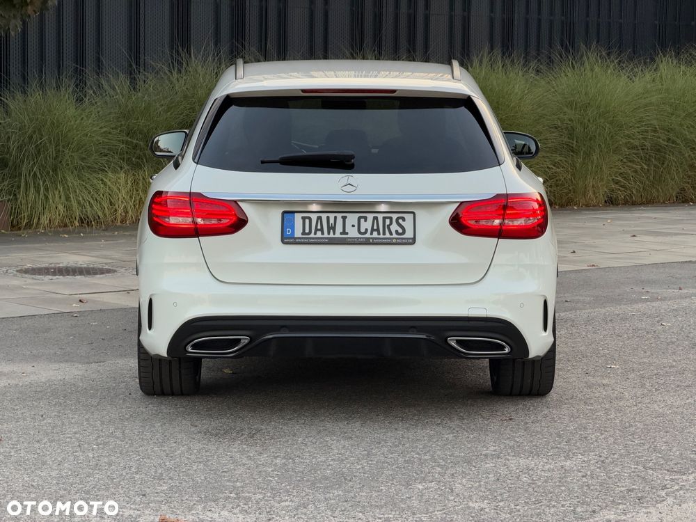 Mercedes-Benz Klasa C 300 d 9G-TRONIC AMG Line - 18
