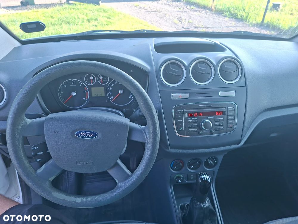 Ford Transit Connect - 29