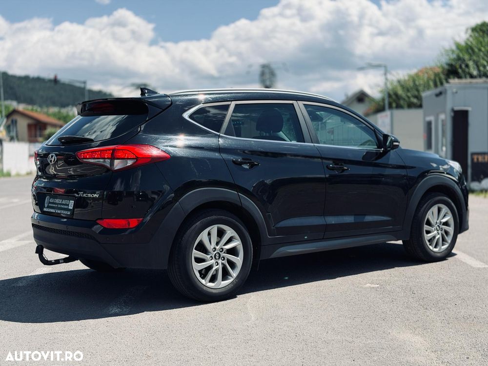 Hyundai Tucson 1.6 GDI 2WD 6MT Comfort - 8