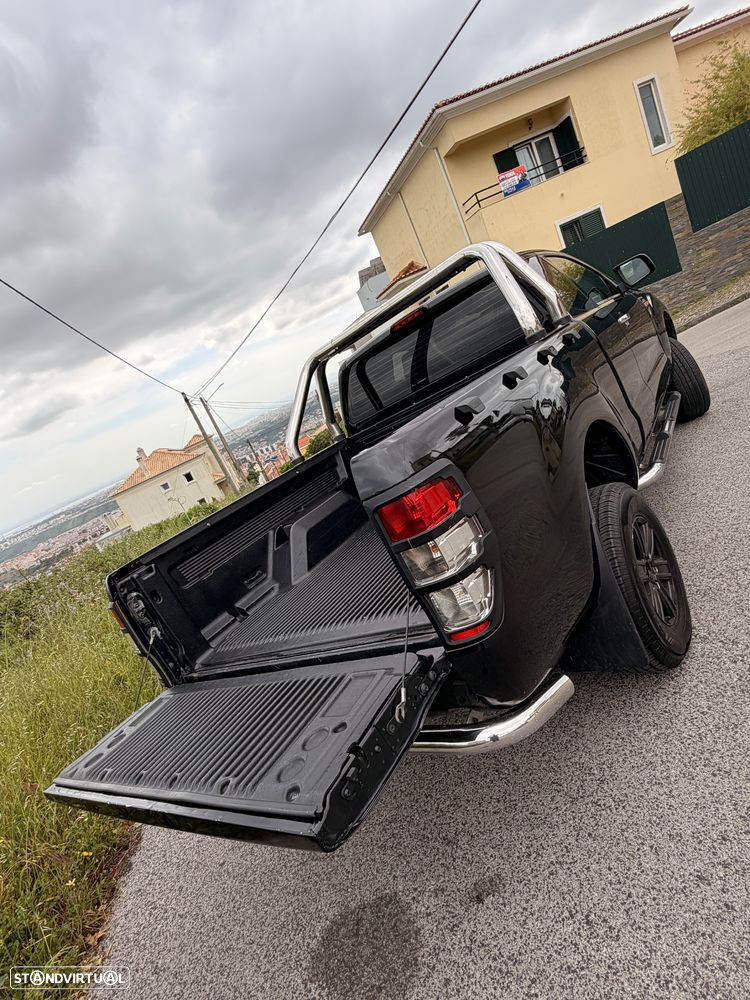 Ford Ranger XLT - 16