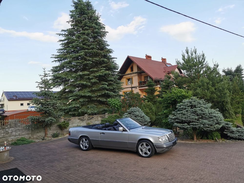 Mercedes-Benz W124 (1984-1993) - 31