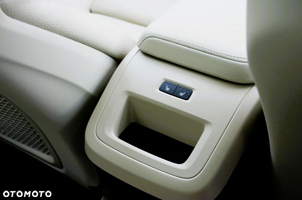 Volvo XC 60 B4 D Geartronic RDesign - 23