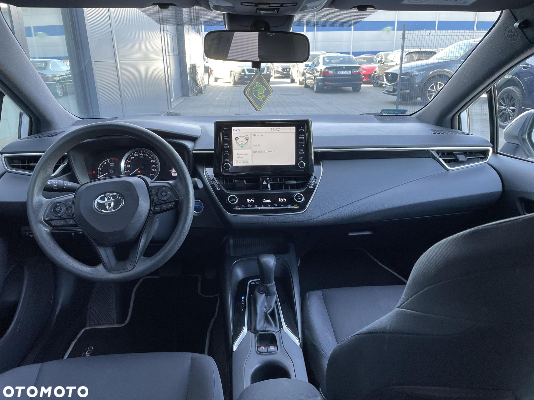 Toyota Corolla - 19