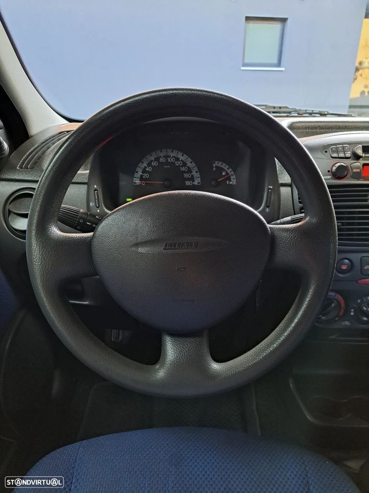 Fiat Punto - 6