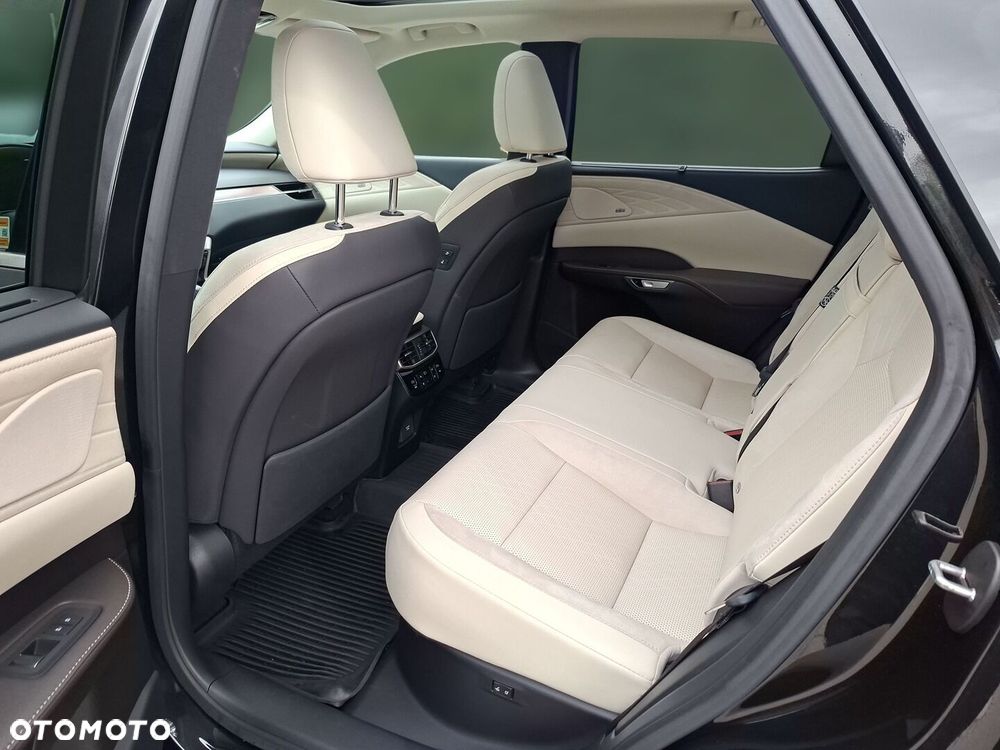 Lexus RX - 13