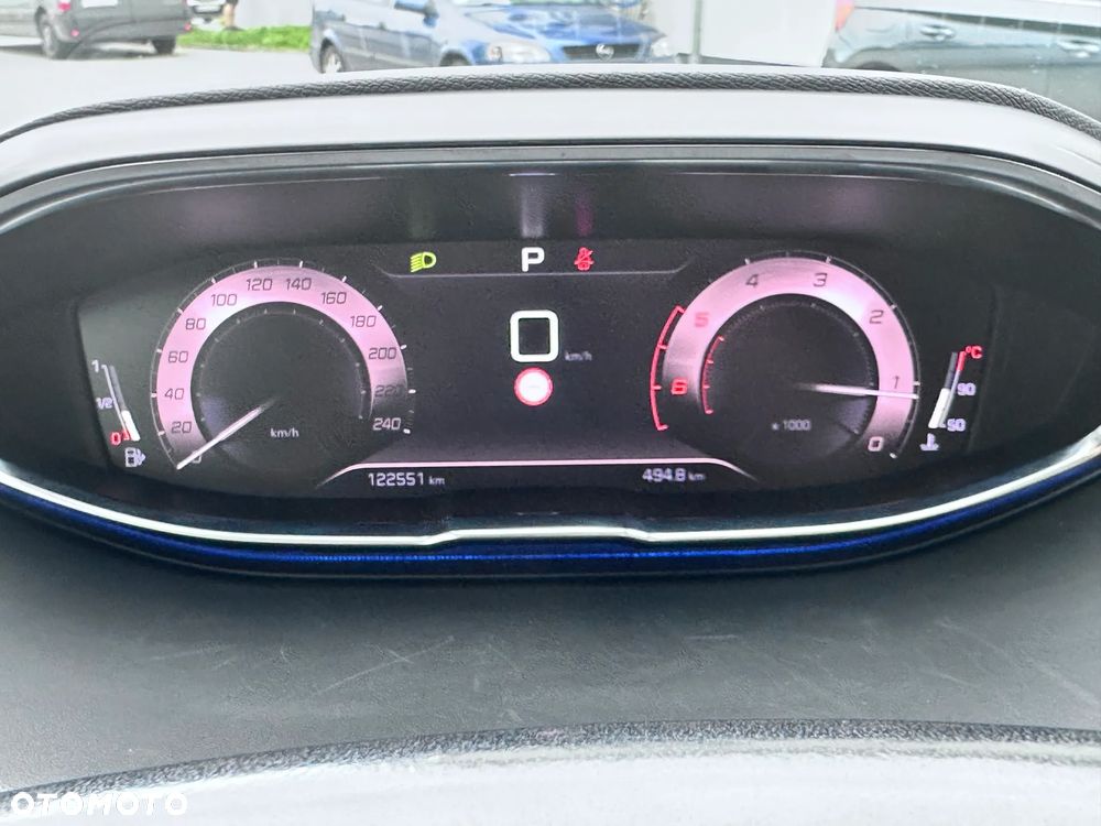 Peugeot 3008 BlueHDi 130 Stop & Start EAT8 GT - 26