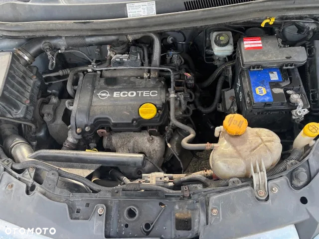 Opel Corsa - 16