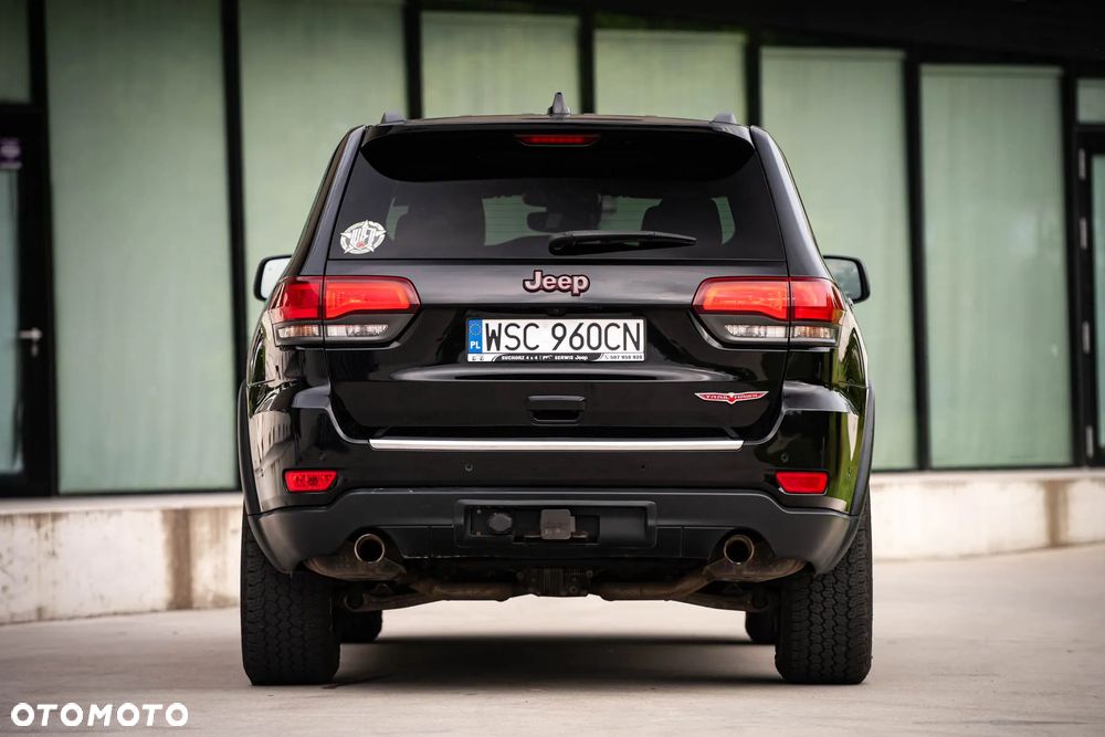 Jeep Grand Cherokee - 9