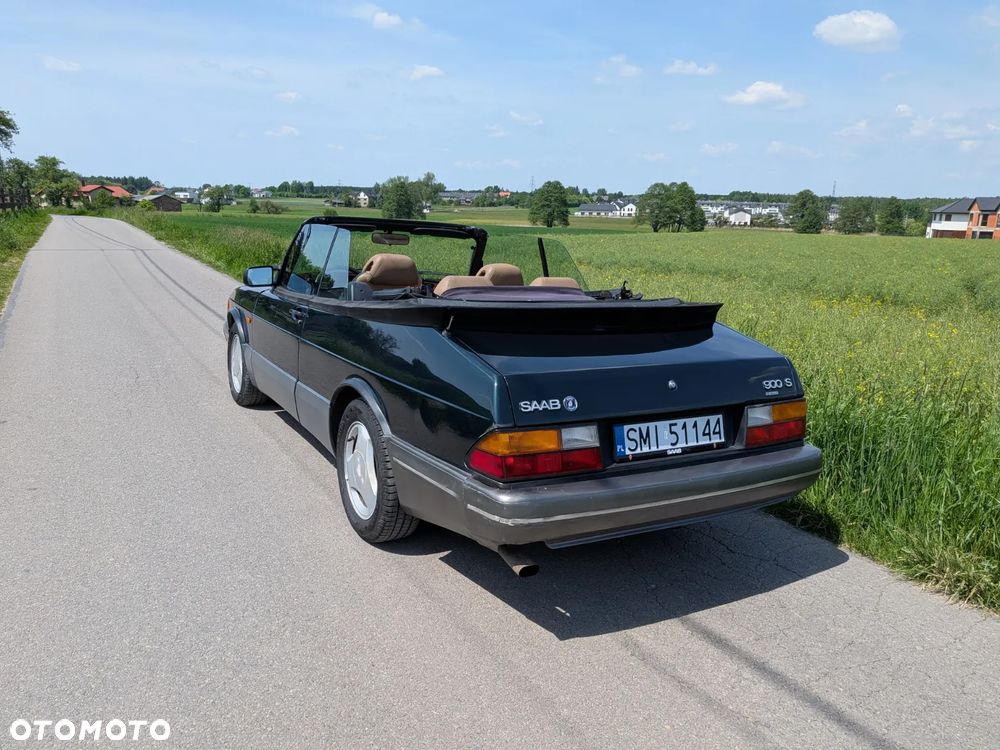 Saab 900 - 2