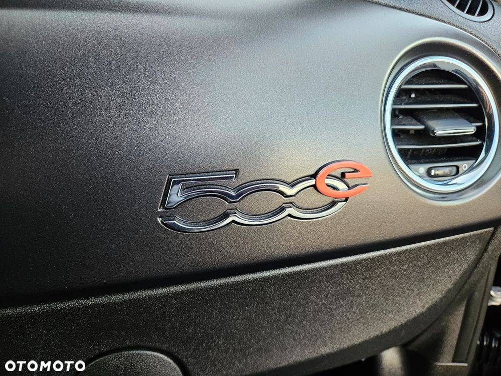 Fiat 500e - 25