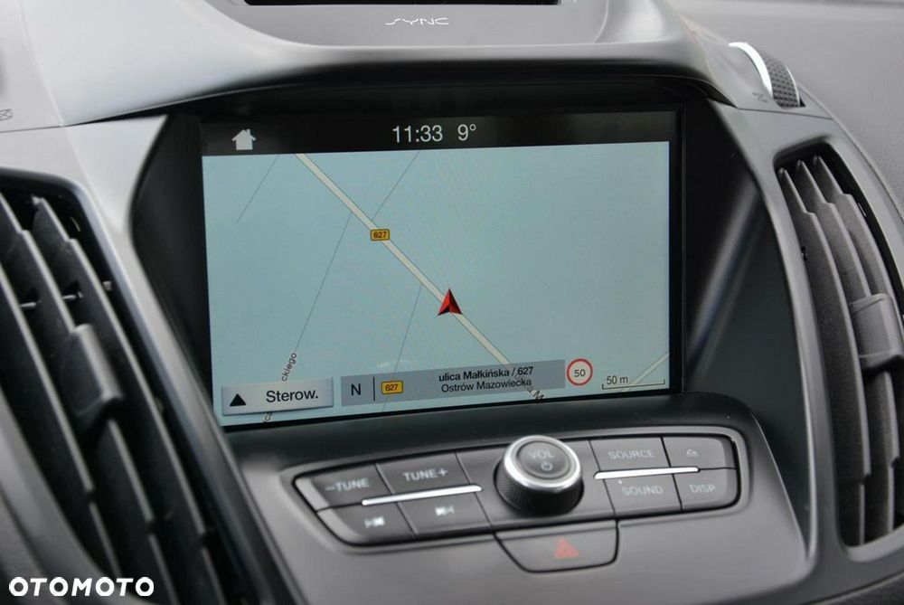 Ford Kuga 1.5 EcoBoost 2x4 Titanium - 23